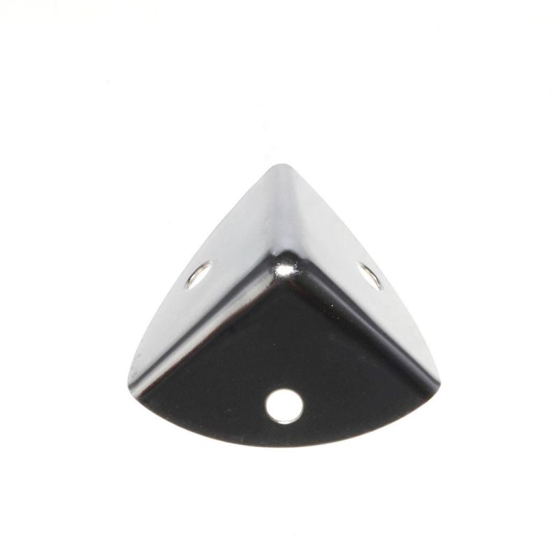Best Price Stamping Triangular Flatting Corner Wrap Angle Corner Protector 29*29*29mm 3 Holes