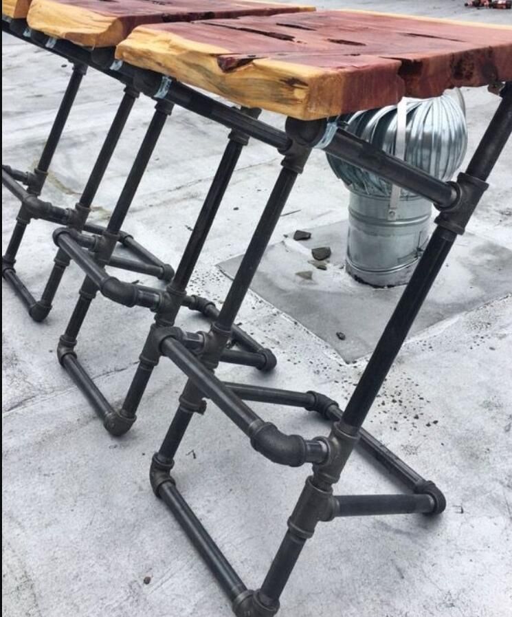 Custom Vintage Tables and Furniture Rustic Desk Legs Shelf Industrial Pipe Table Legs Metal Pipes and Flanges